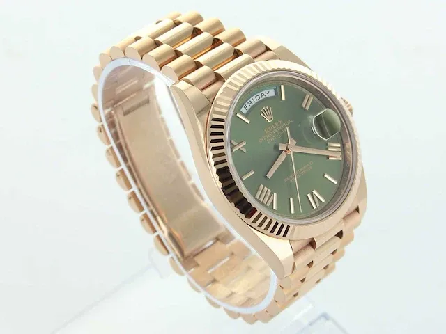 Rolex day-date 40 olive green dial ref. 228235 herenhorloge - afbeelding 2 van  7