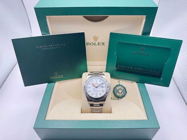 Rolex explorer ii 226570 | white dial | 09-2025 | new - afbeelding 3 van  12