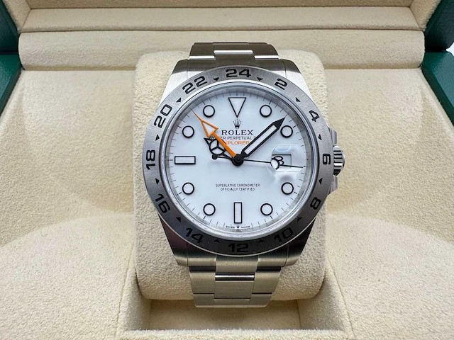 Rolex explorer ii 226570 | white dial | 09-2025 | new - afbeelding 5 van  12