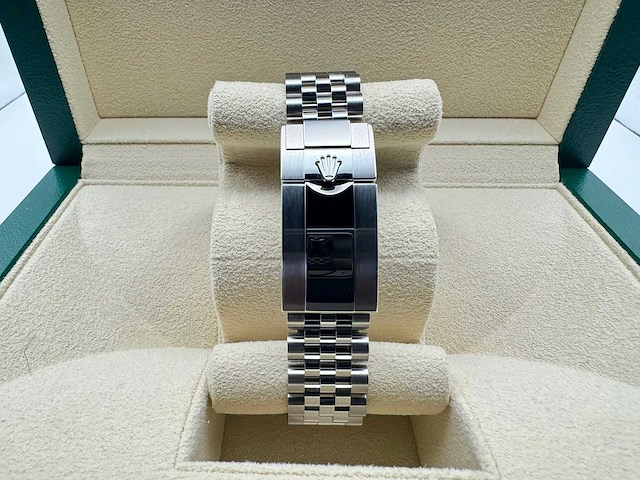 Rolex gmt - master ii “ batgirl“ 2024 full set - afbeelding 2 van  10