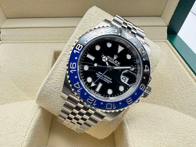 Rolex gmt-master ii 126710blnr | "batgirl" | 2025 | new - afbeelding 6 van  12