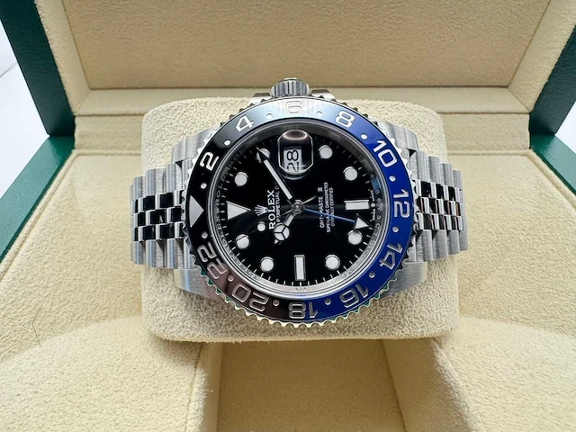 Rolex gmt-master ii 126710blnr | "batgirl" | 2025 | new - afbeelding 7 van  12