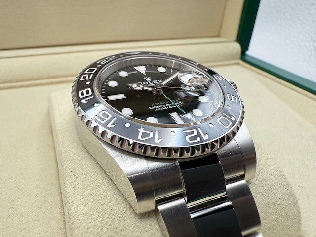 Rolex gmt-master ii | "bruce wayne" | 126710grnr | 2025 | new - afbeelding 10 van  12
