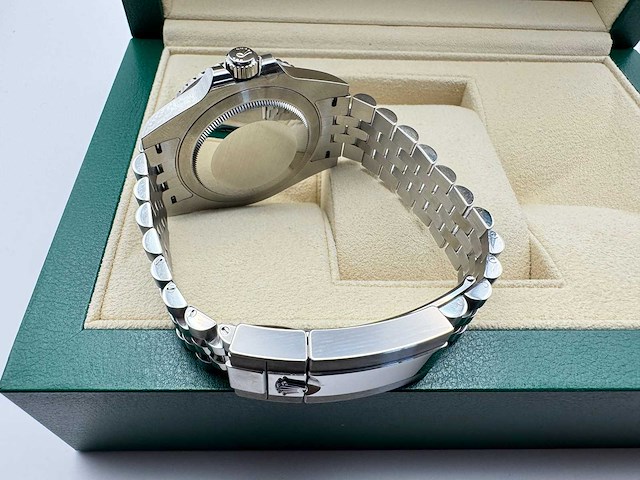 Rolex gmt-master ii | "pepsi" | 126710blro | 2025 | new - afbeelding 2 van  12