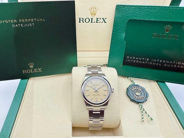 Rolex oyster perpetual 31 277200 | beige | 2025 | new - afbeelding 3 van  12