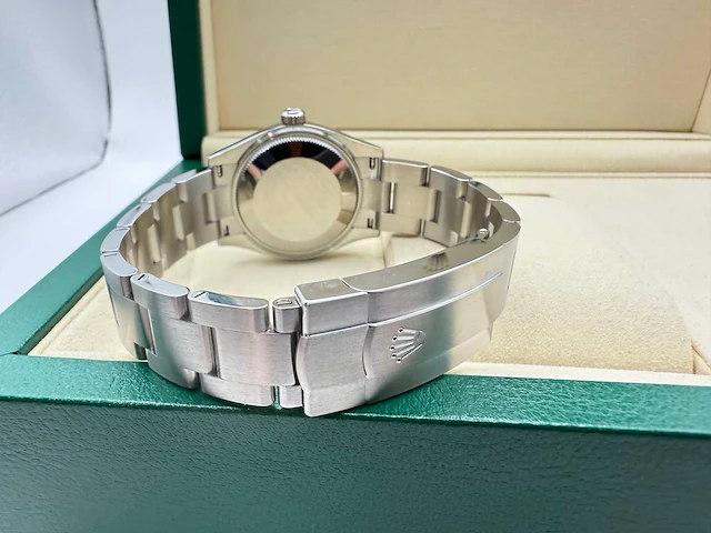 Rolex oyster perpetual 31 277200 | beige | 2025 | new - afbeelding 10 van  12
