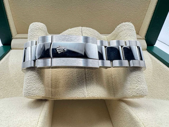 Rolex sky-dweller 336934 | black dial | 04-2025 | new - afbeelding 9 van  12