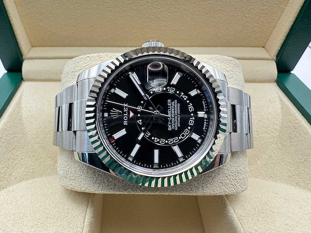 Rolex sky-dweller 336934 | black dial | 2025 | new - afbeelding 7 van  12