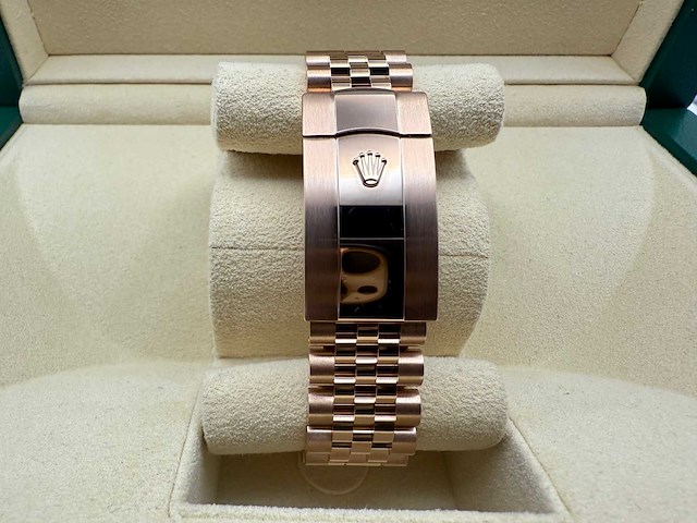 Rolex sky-dweller 336935 | blue dial | 2025 | new - afbeelding 8 van  12