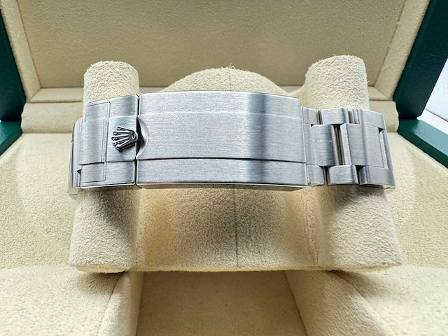 Rolex submariner | 124060 | new | 2025 | full set - afbeelding 9 van  12