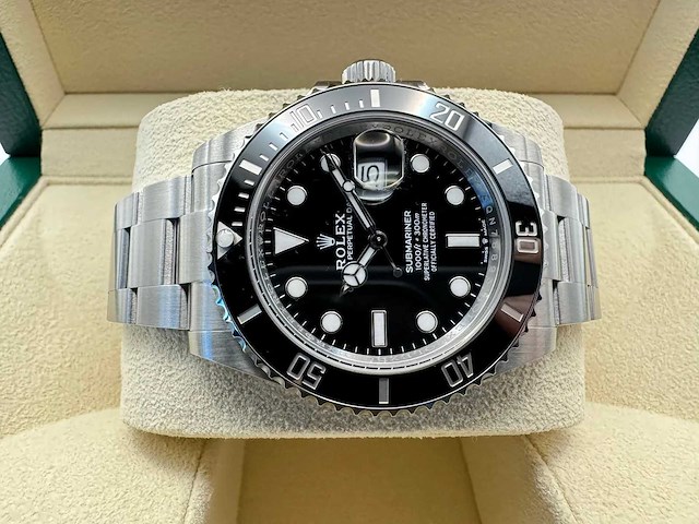 Rolex submariner date 2025 full set - afbeelding 8 van  11