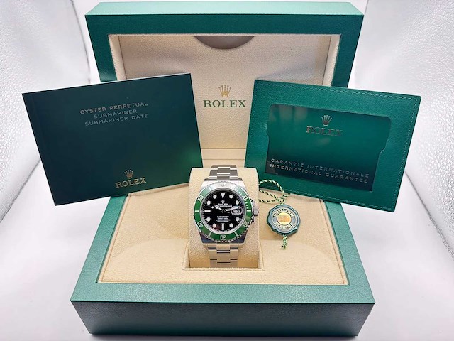 Rolex submariner date “ starbucks “ 2023 full set - afbeelding 5 van  9