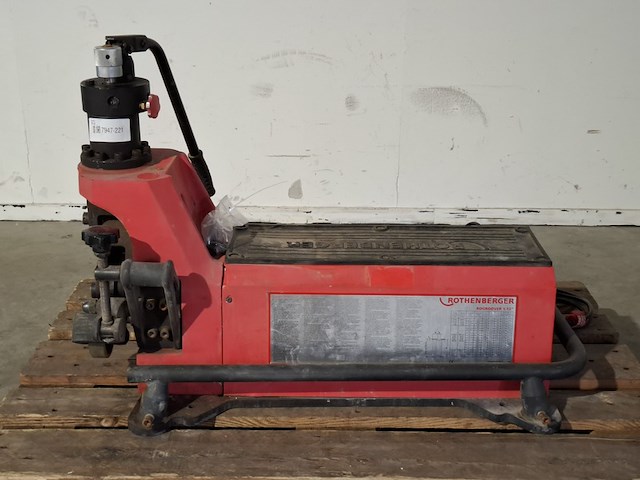 Rolgroefapparaat 2-12" 230v op onderstel rothenberger, ro groover 2-12" hydraulic, bouwjaar 2019 - afbeelding 2 van  10