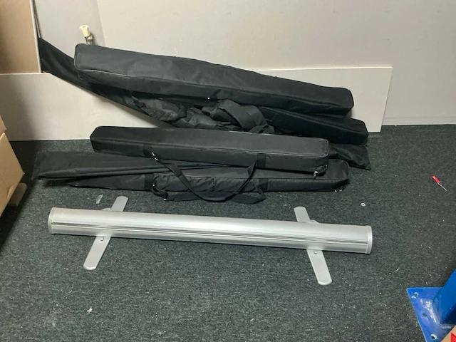 Roll-up banner (4x) - afbeelding 2 van  2