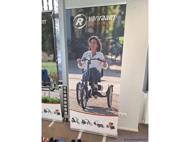 Roll-up banner met opdruk "vanraam" - afbeelding 1 van  3
