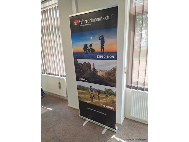 Roll-up banner met opdruk "vsf fahrradmanufraktur" - 86x210cm - afbeelding 2 van  2