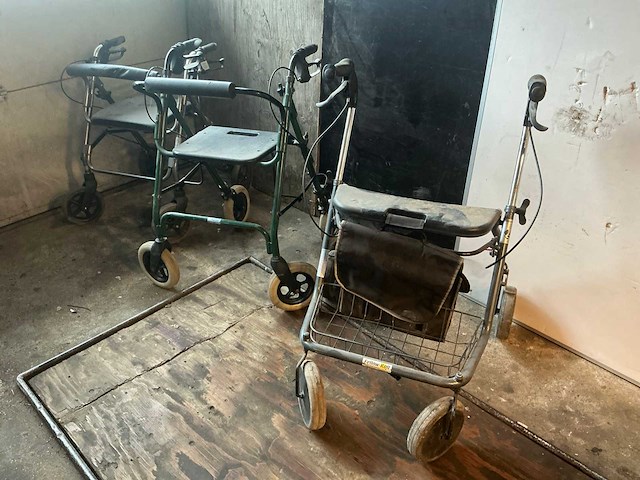 Rollator (3x) - afbeelding 1 van  9