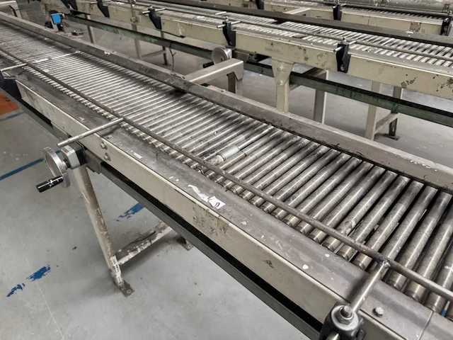 Rollenbaan met aandrijfmotor - afbeelding 2 van  17