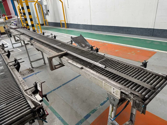 Rollenbaan met aandrijfmotor - afbeelding 11 van  17