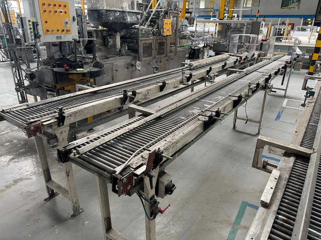 Rollenbaan met aandrijfmotor - afbeelding 1 van  17