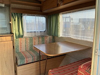 Roller palace 350 caravan - afbeelding 8 van  10