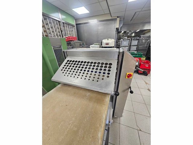 Rollfix - 2011 - 300/650 1.2lx1.2l - deeguitrolmachine - afbeelding 7 van  10