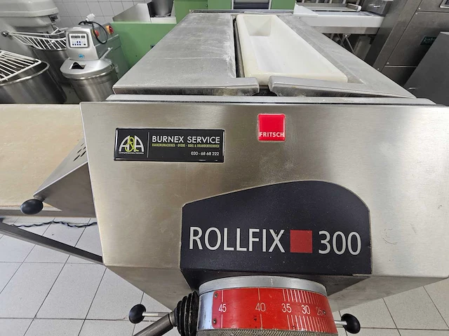 Rollfix - 2011 - 300/650 1.2lx1.2l - deeguitrolmachine - afbeelding 10 van  10