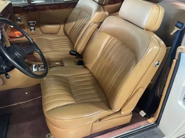 Rolls-royce - 1986 - corniche - 6.8 convertible - personenauto - afbeelding 3 van  21