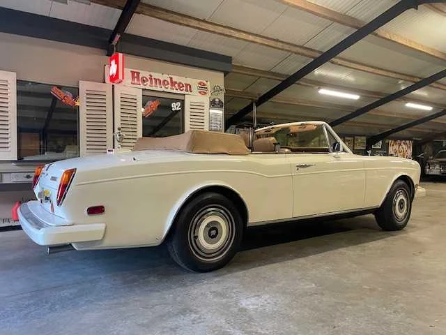 Rolls-royce - 1986 - corniche - 6.8 convertible - personenauto - afbeelding 19 van  21