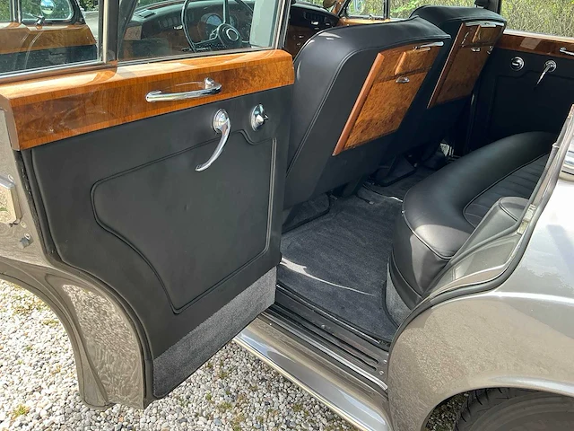 Rolls royce - silver cloud 3 - oldtimer - afbeelding 47 van  85