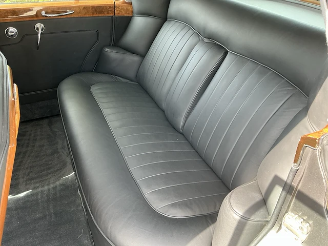 Rolls royce - silver cloud 3 - oldtimer - afbeelding 48 van  85