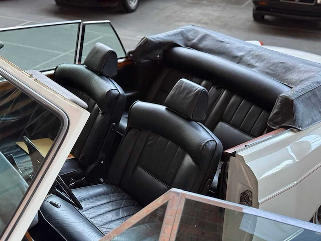 Rolls-royce corniche cabriolet 1972 - afbeelding 16 van  31