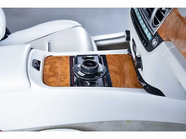 Rolls royce dawn convertible 6,6l v12 - 2017 - afbeelding 49 van  100