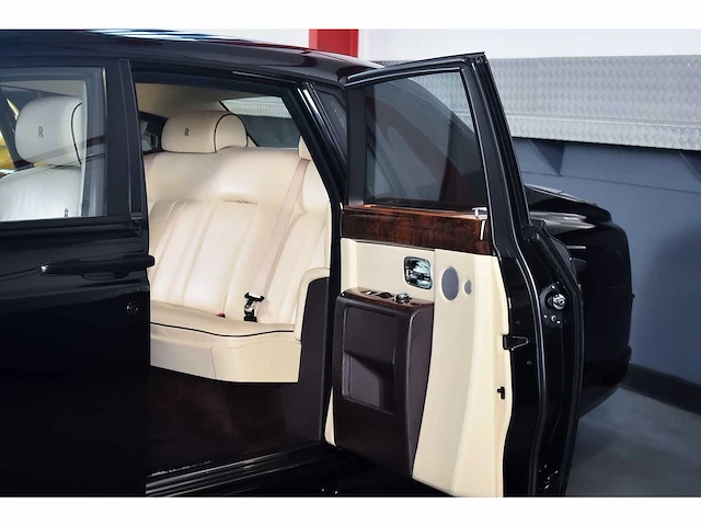 Rolls royce phantom 'mansory' sedan 6,75l v12 - 2013 - afbeelding 74 van  105