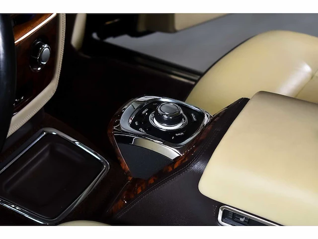 Rolls royce phantom 'mansory' sedan 6,75l v12 - 2013 - afbeelding 85 van  105