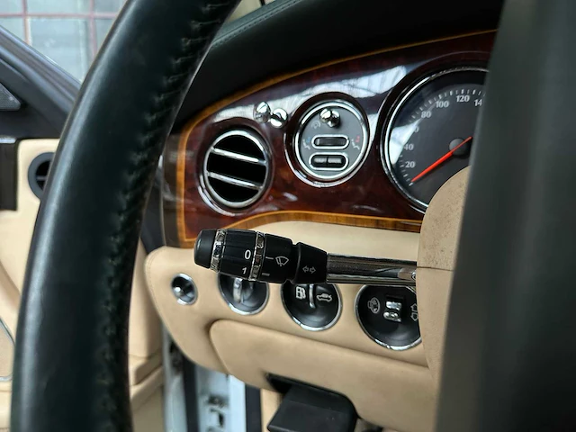 Rolls-royce silver seraph park ward 5.4 v12 322pk 2002 youngtimer - afbeelding 11 van  38