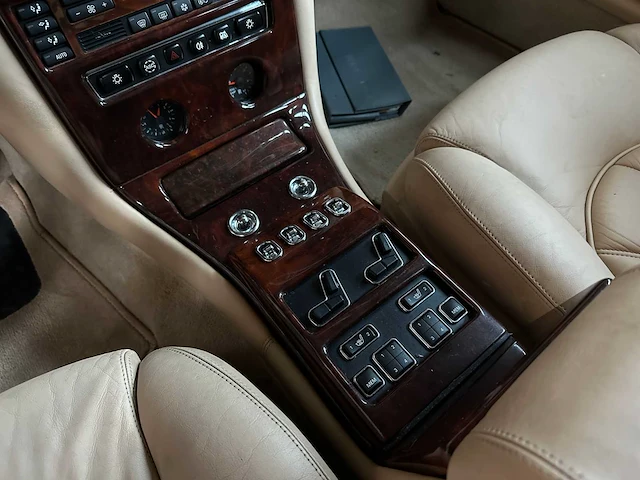 Rolls-royce silver seraph park ward 5.4 v12 322pk 2002 youngtimer - afbeelding 15 van  38