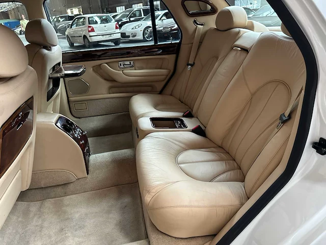 Rolls-royce silver seraph park ward 5.4 v12 322pk 2002 youngtimer - afbeelding 22 van  38