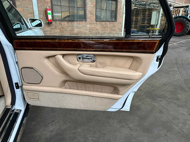 Rolls-royce silver seraph park ward 5.4 v12 322pk 2002 youngtimer - afbeelding 25 van  38