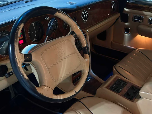 Rolls-royce silver spur 6.8 v8 304pk 1997 - afbeelding 10 van  43