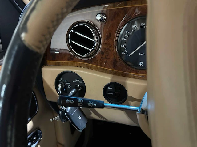 Rolls-royce silver spur 6.8 v8 304pk 1997 - afbeelding 19 van  43