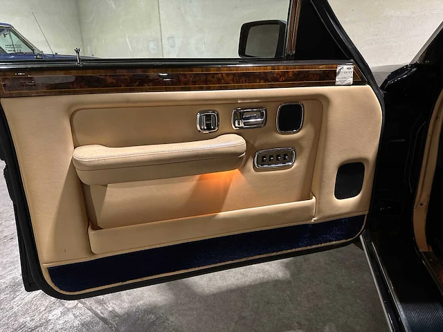 Rolls-royce silver spur 6.8 v8 304pk 1997 - afbeelding 20 van  43