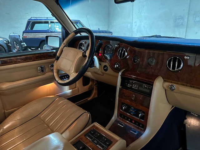 Rolls-royce silver spur 6.8 v8 304pk 1997 - afbeelding 27 van  43