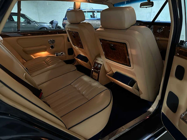 Rolls-royce silver spur 6.8 v8 304pk 1997 - afbeelding 25 van  43