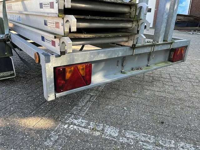 Rolsteiger met aanhangwagen - afbeelding 2 van  12
