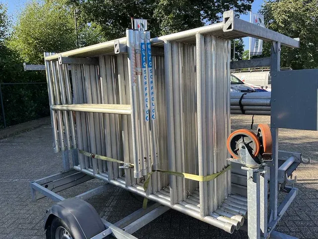 Rolsteiger met aanhangwagen - afbeelding 6 van  12