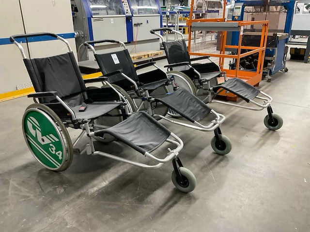 Rolstoel (3x) - afbeelding 1 van  4