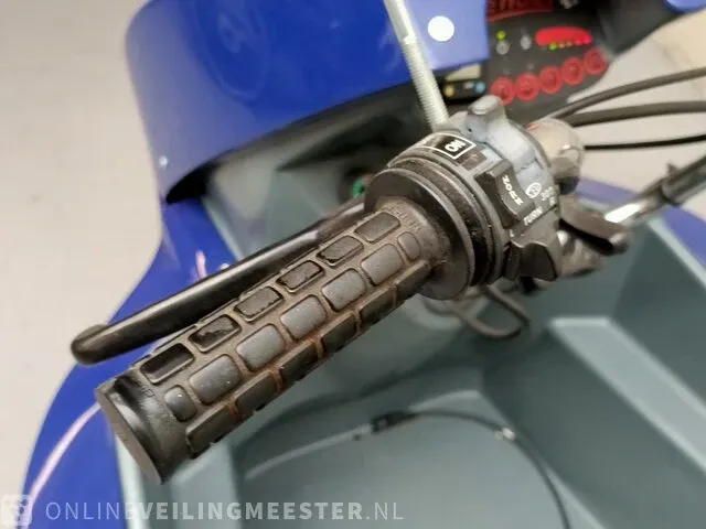 Rolstoel pendel - scooter huka - afbeelding 6 van  10