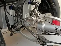 Rolstoelfiets van raam, o-pair² - 3x elektrische trapondersteuning - afbeelding 11 van  12