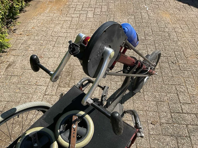 Rolstoelfiets - afbeelding 5 van  10